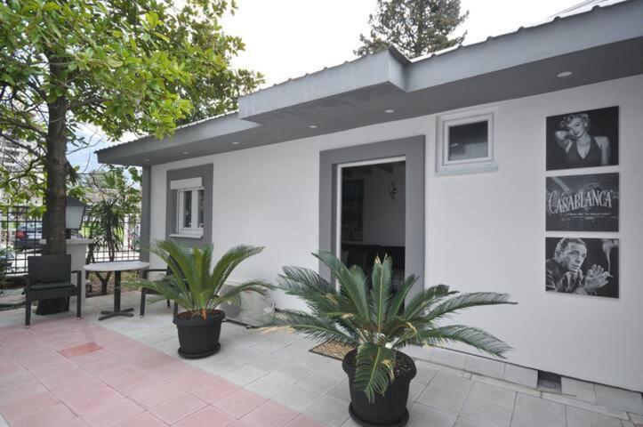 Oasis Seaside Rooms Будва Экстерьер фото