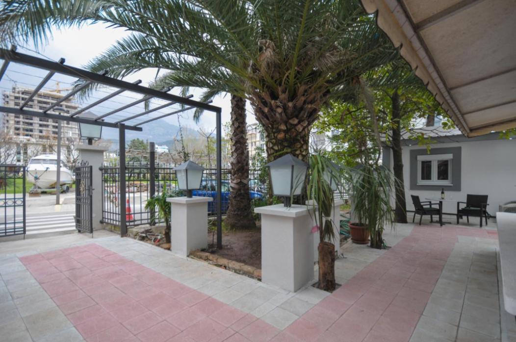 Oasis Seaside Rooms Будва Экстерьер фото